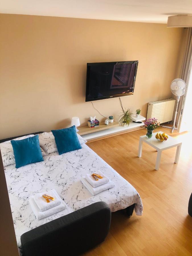 Bertom Krakow Apartaments Czerwone Maki 外观 照片